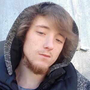 Meet your Posher, Alec